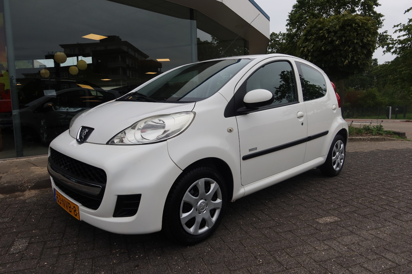 Peugeot 107 - 1.0-12V Millesim 200 5-DRS I AIRCO I ALL-SEASON UNIEK ! 27dkm ! - AutoWereld.nl