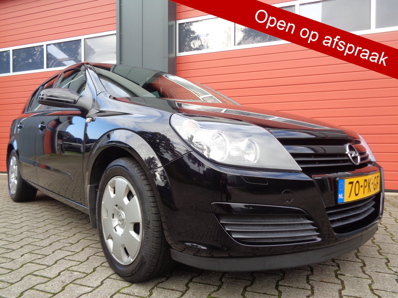 Opel Astra - 1.6 Enjoy 105PK Airco Cruise Trekhaak NL-Auto 162DKm NAP - AutoWereld.nl