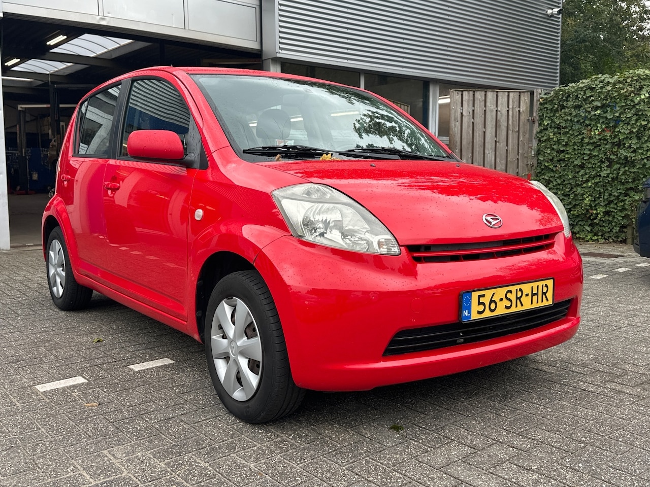 Daihatsu Sirion 2 - 1.0-12V Trend Airco Android auto Koppeling is vernieuwd - AutoWereld.nl