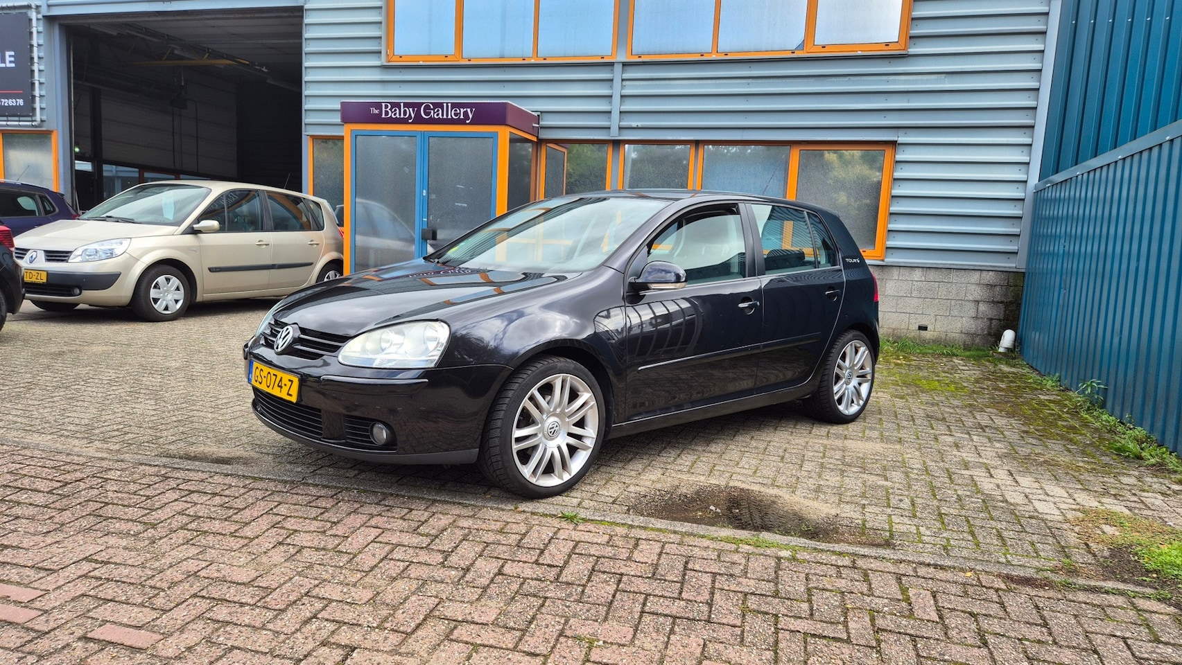 Volkswagen Golf - 1.6 Trendline 5 Deurs #Airco #Elec.ramen#Nieuwe Apk. - AutoWereld.nl
