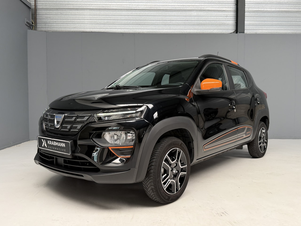 Dacia Spring - Comfort Plus (Orange Pack) 27 kWh BTW-auto| - AutoWereld.nl