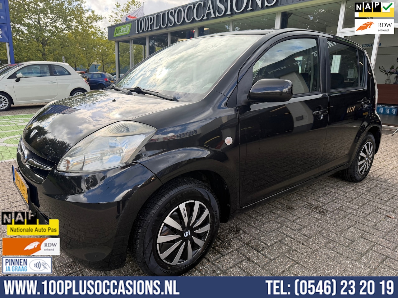 Subaru Justy - 1.0 Comfort | Nwe apk | Kleine beurt | Airco - AutoWereld.nl