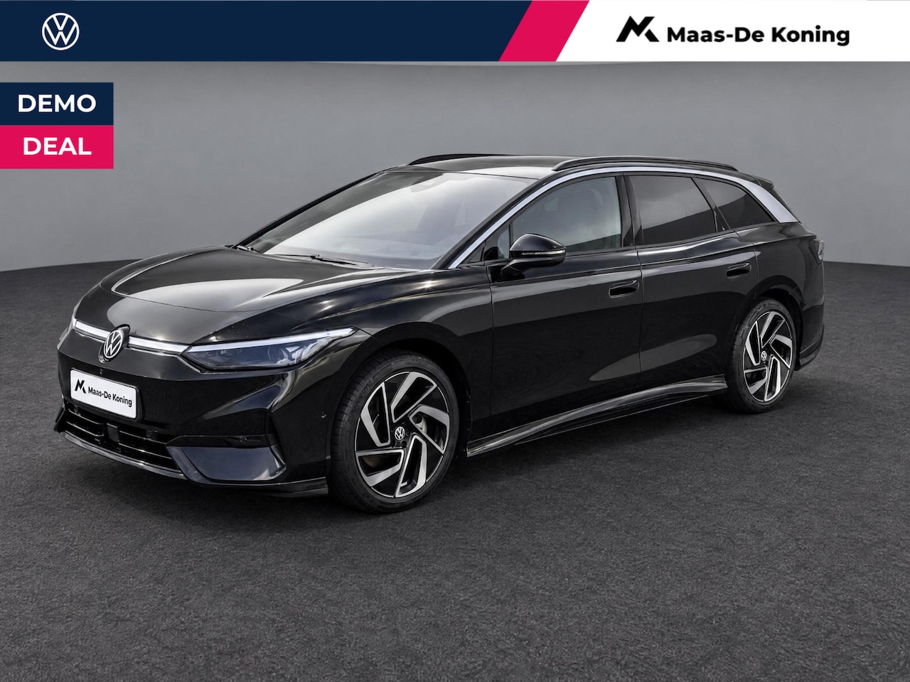 Volkswagen ID.7 Tourer - Pro Business 77 kWh / 286pk Stuur- & Stoelverwarming · 360 Camera · Trekhaak · IQ.LIGHT · - AutoWereld.nl