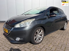 Peugeot 208 - 1.6 VTi Allure