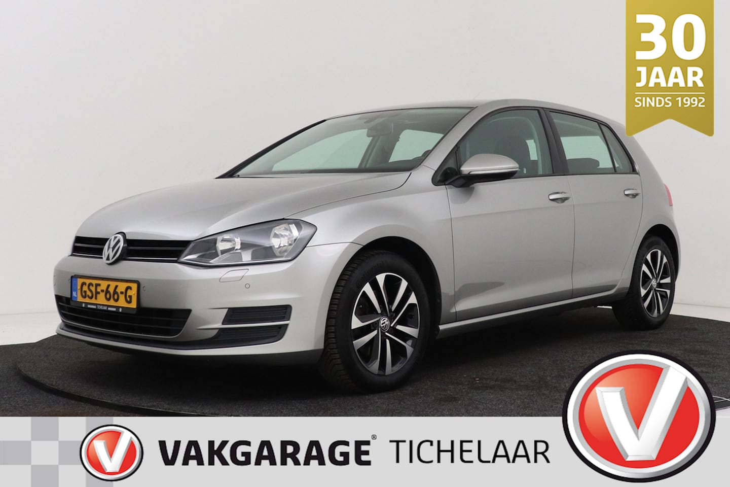 Volkswagen Golf - 1.2 TSI Easyline | Navigatie | Stoelverwarming | Distributie Vervangen | - AutoWereld.nl