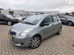 Toyota Yaris - 1.0 VVTi +/TREKHAAK/AIRCO