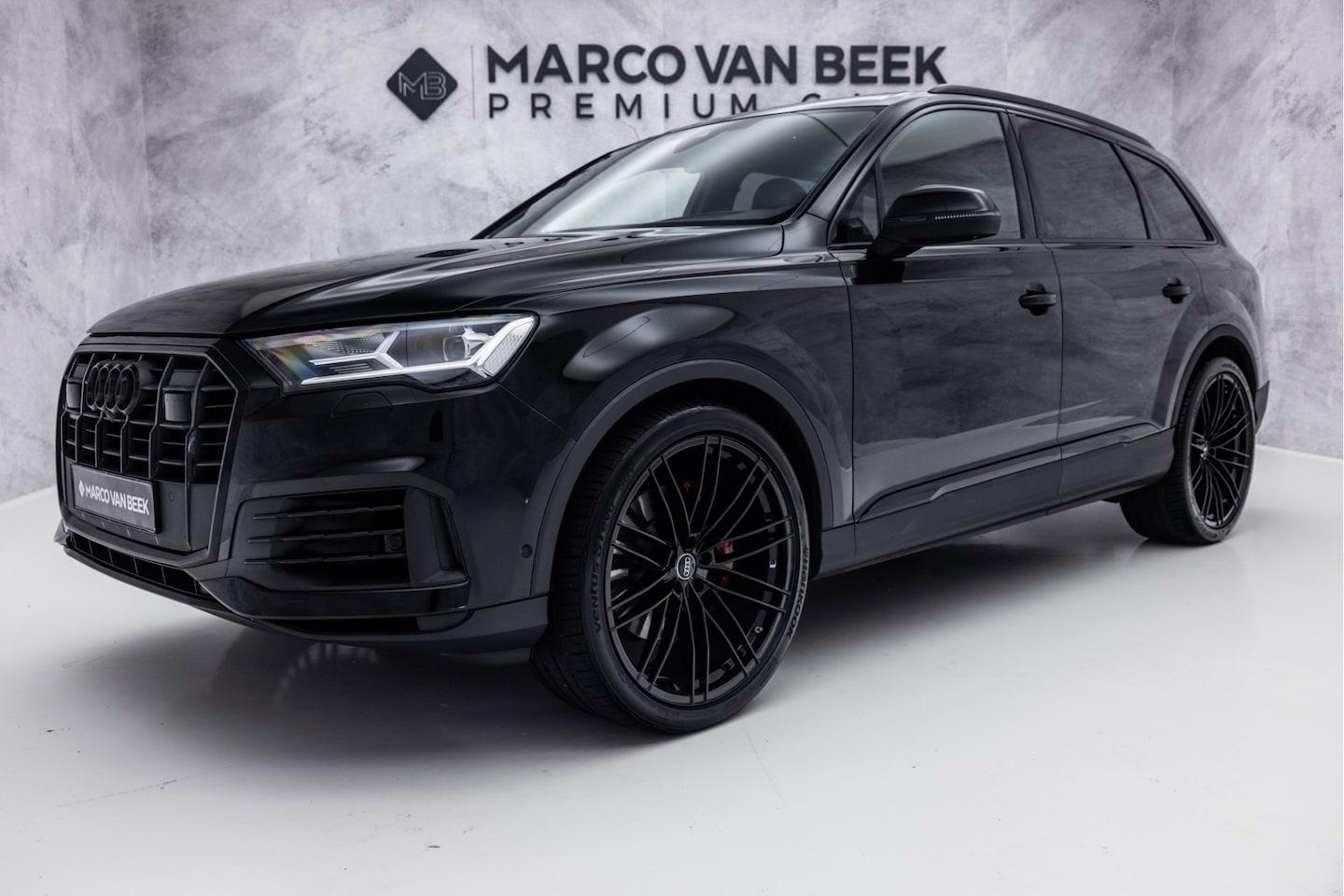 Audi Q7 - 55 TFSI V6 Quattro Pro Line Advanced 7p | Pano | 23" | E-Trekhaak | Head-Up | 360 - AutoWereld.nl