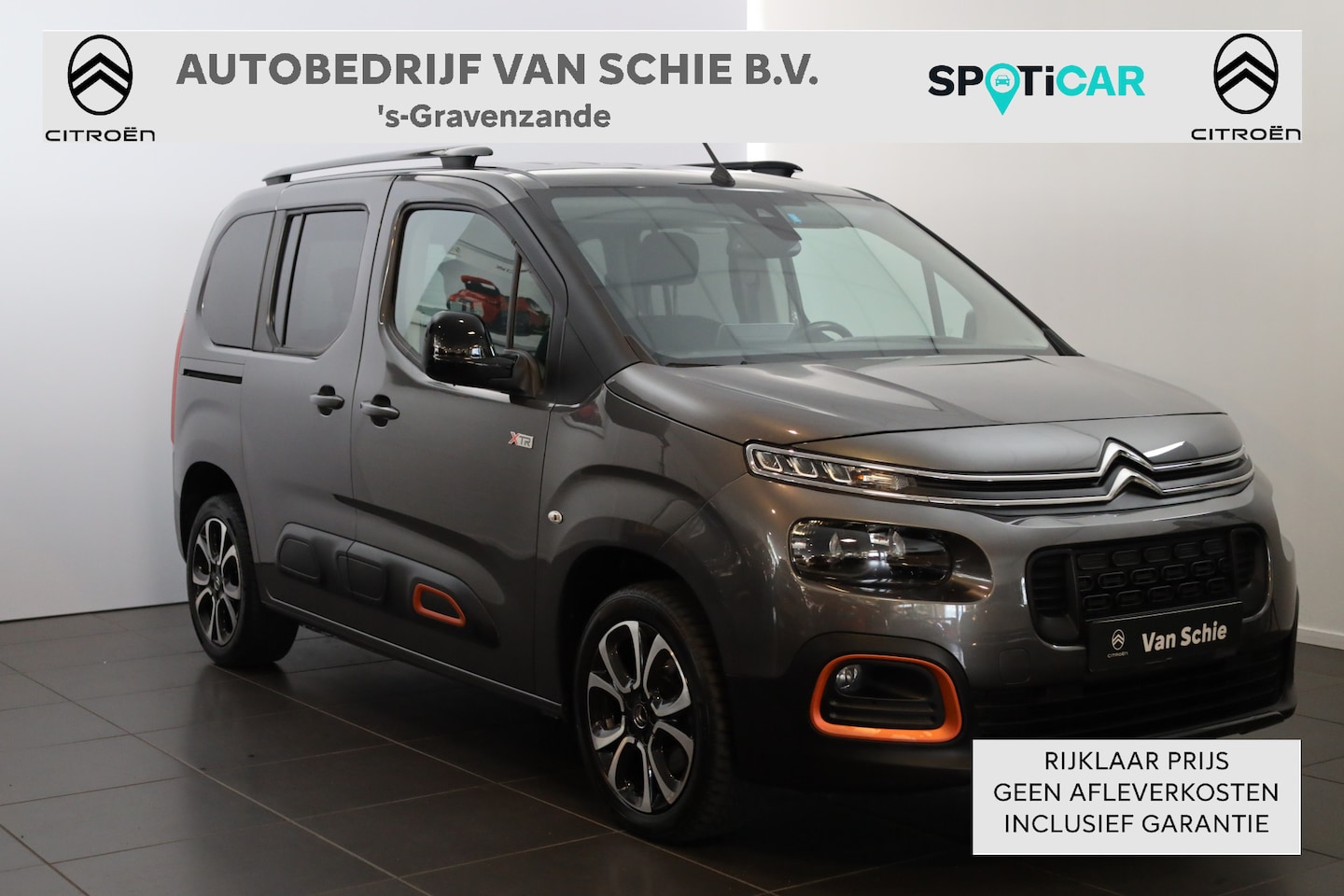 Citroën Berlingo - PT 130 Shine XTR Automaat-8 Camera | Sensoren | Carplay | Head-up display 2-schuifdeuren - AutoWereld.nl