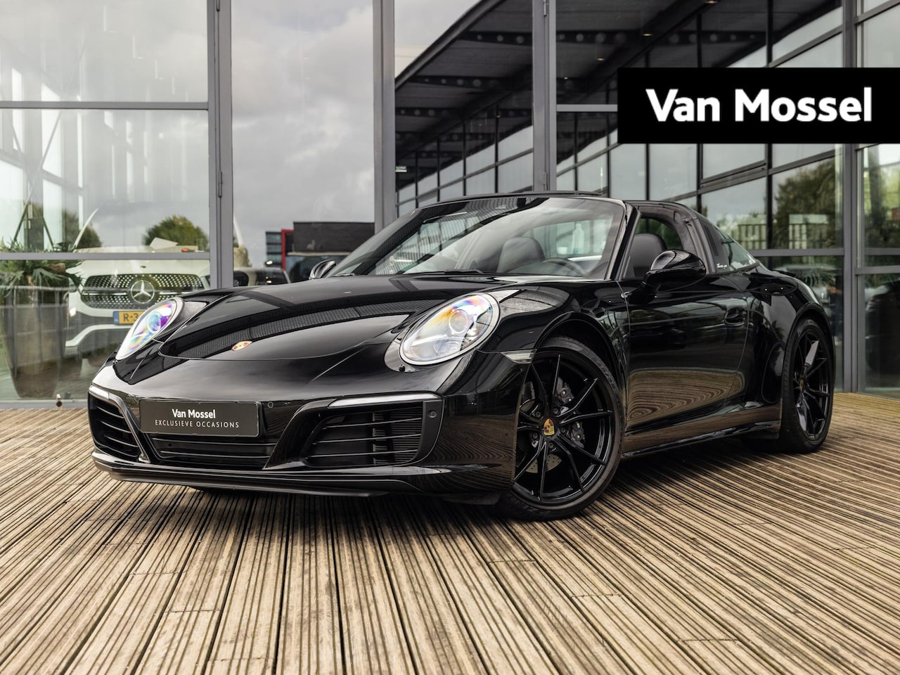 Porsche 911 Targa - 3.0 Targa 4 | 18 WEG STOELEN | SPORTUITLAATSYSTEEM | BOSE AUDIO | STOELVERWARMING | - AutoWereld.nl