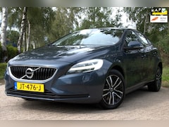 Volvo V40 - 1.5 T2 Momentum , NAP, Stoelvw, Navi, Cruise, Climate, Standkachel