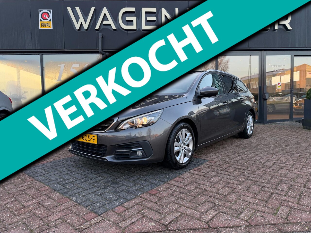 Peugeot 308 SW - 1.2 PureTech Blue Lease Executive NAV|Carplay - AutoWereld.nl