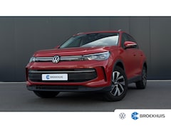 Volkswagen Tiguan - 150pk 1.5 eTSI Life Edition | Trekhaak | Carplay | Adaptive Cruise | 17" | Keyless |