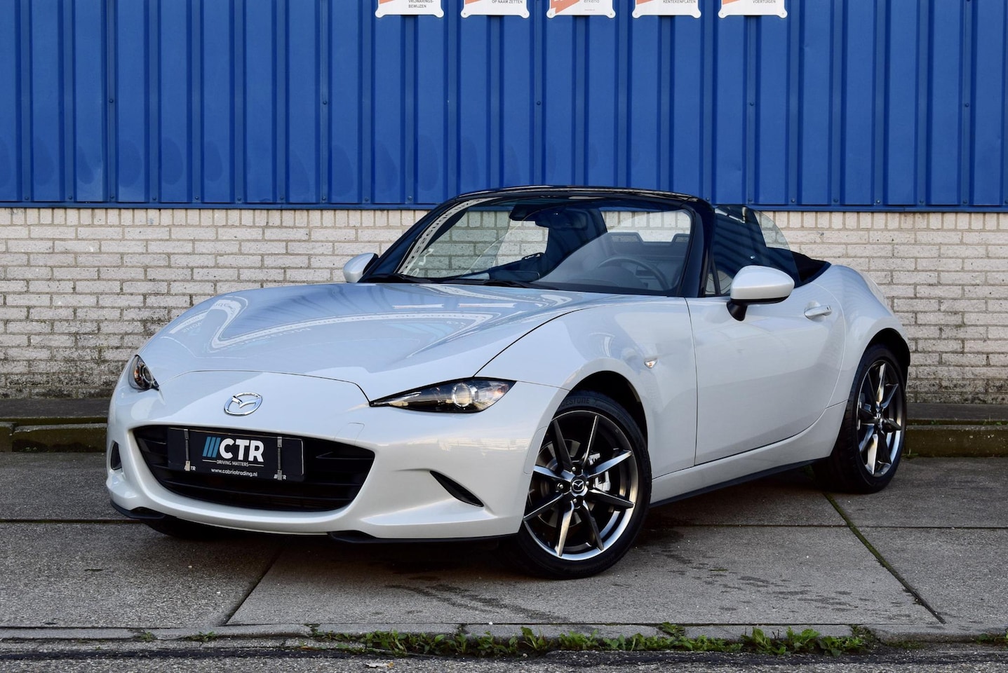 Mazda MX-5 - 2.0 SkyActiv-G 160 GT-M Sportsline als nieuw! - AutoWereld.nl