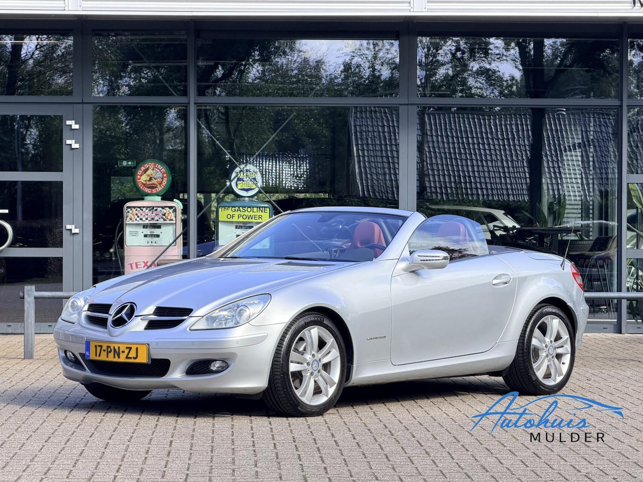 Mercedes-Benz SLK-klasse - 200 K | Airscarf | Leder | Stoelverwarming | Carplay | elektrisch dak | NL Auto - AutoWereld.nl