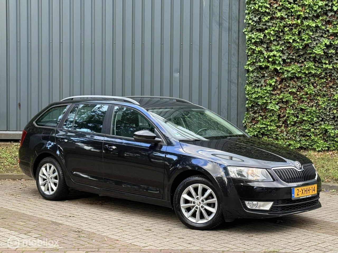 Skoda Octavia Combi - 1.2 TSI 2e Eignr|Navi|Pdc|Trekhaak|Lmv - AutoWereld.nl