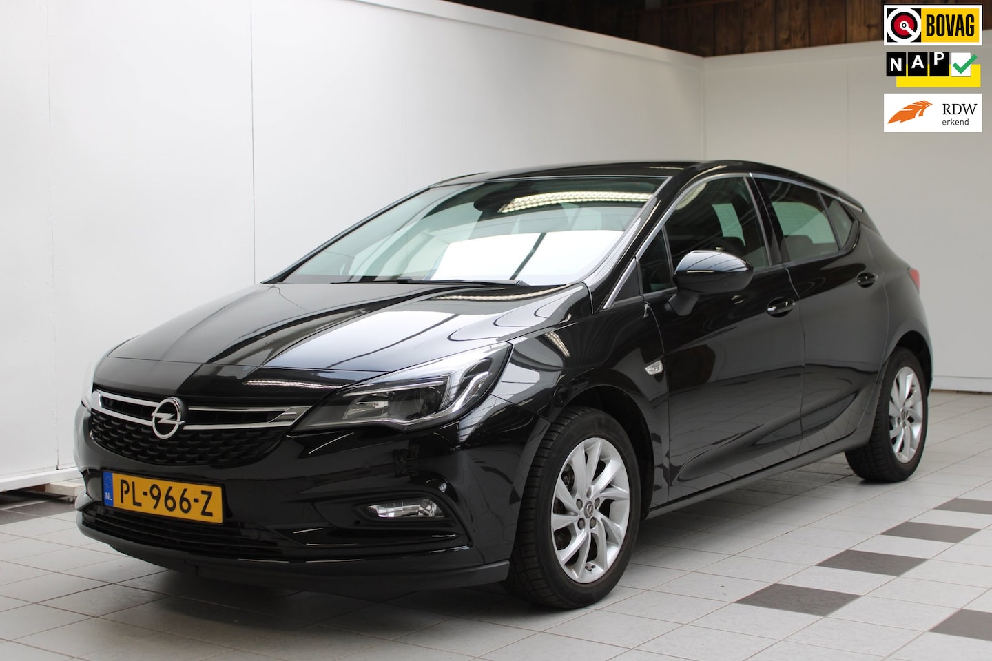 Opel Astra - 1.0 Innovation|Camera|Cruise|PDC|Keyless|NAP - AutoWereld.nl
