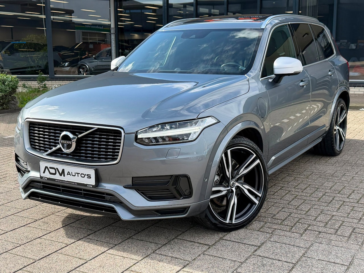 Volvo XC90 - 2.0 T8 Twin Engine AWD R-Design l TREKHAAK l ACC l - AutoWereld.nl