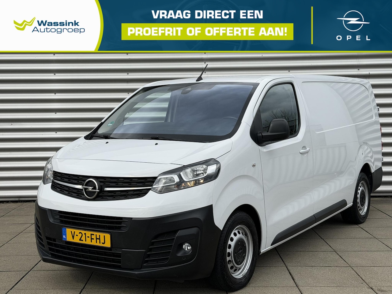 Opel Vivaro - 2.0 Diesel 145 L3 Navigatie | camera | Trekhaak | Volledig Betimmerd | Stoelverwarming | W - AutoWereld.nl