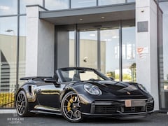Porsche 911 Cabrio - 992 3.8 Turbo S / Akrapovic / Carbon / BOSE / InnoDrive / Ceramic / PPF / PDLS+ / PDCC / P