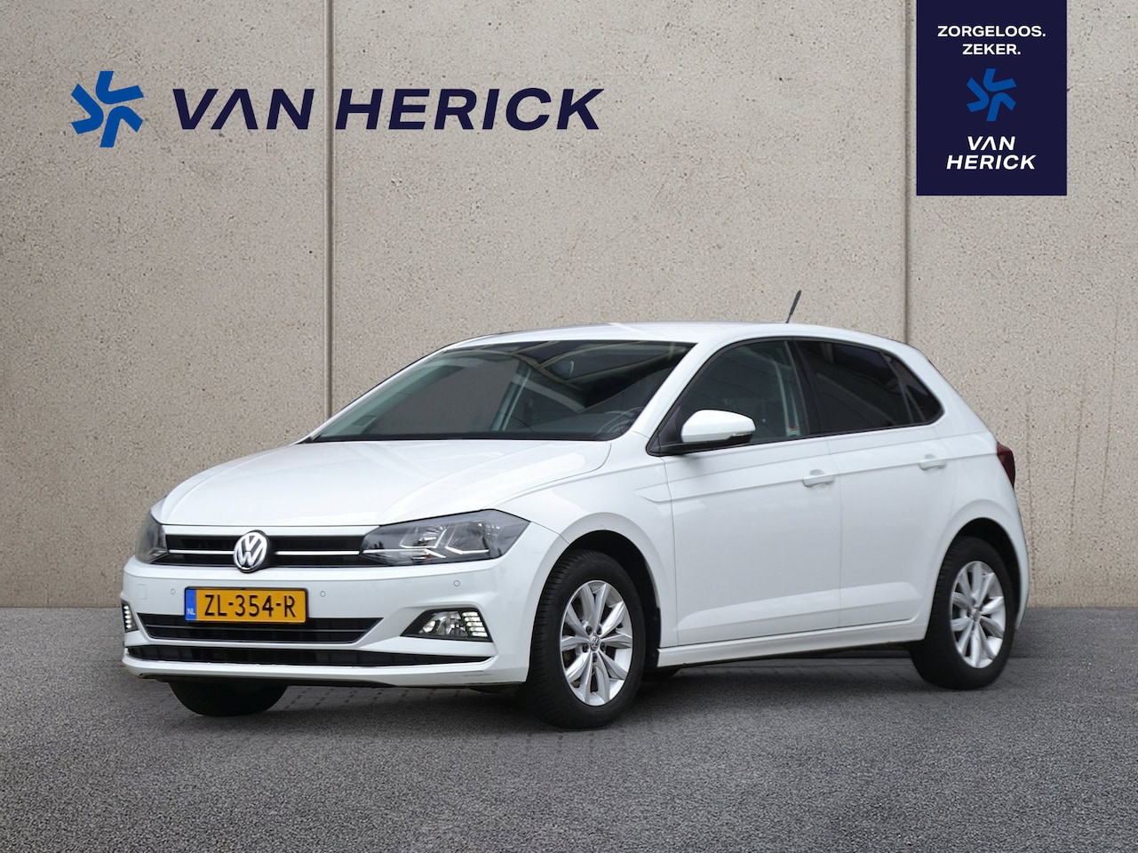 Volkswagen Polo - 1.0 TSI 95PK Highline | Navigatie | Stoelverwarming | Parkeersensoren v+a - AutoWereld.nl