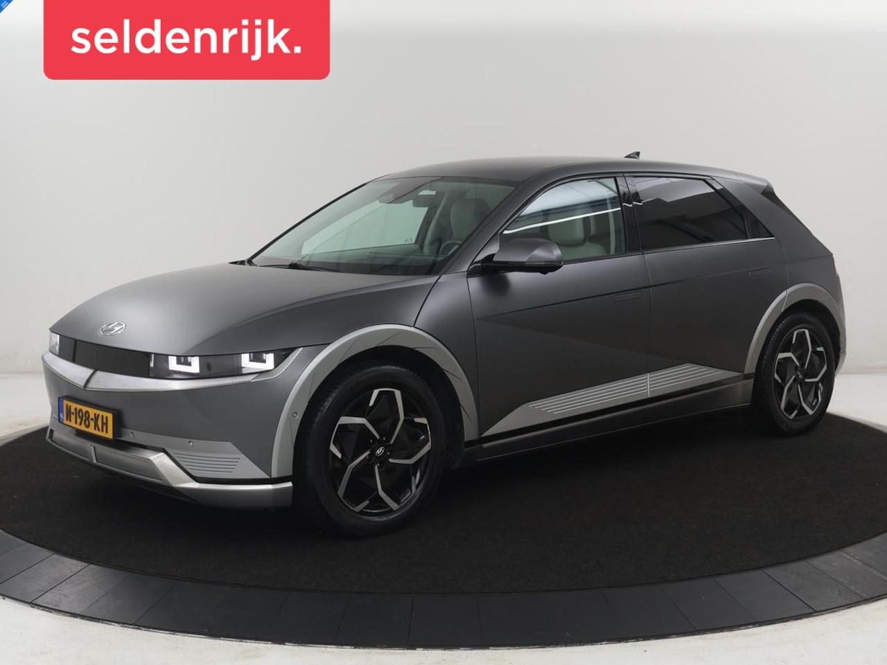 Hyundai IONIQ 5 - Lounge 73kWh | SOH 96,2% | Leder | Memory | Stuur/stoel verwarming | Stoelventilatie | Ada - AutoWereld.nl