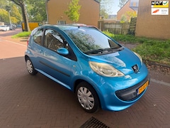 Peugeot 107 - AUTOMAAT/ 171.000 NAP / Leuke auto