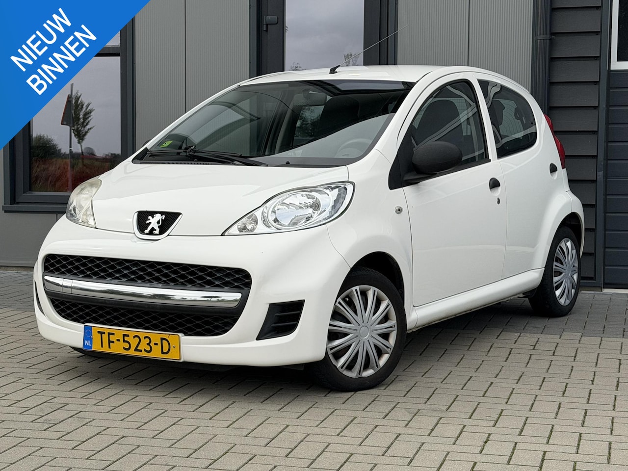 Peugeot 107 - 1.0-12V XR | Nette Staat | APK 05-27 | - AutoWereld.nl