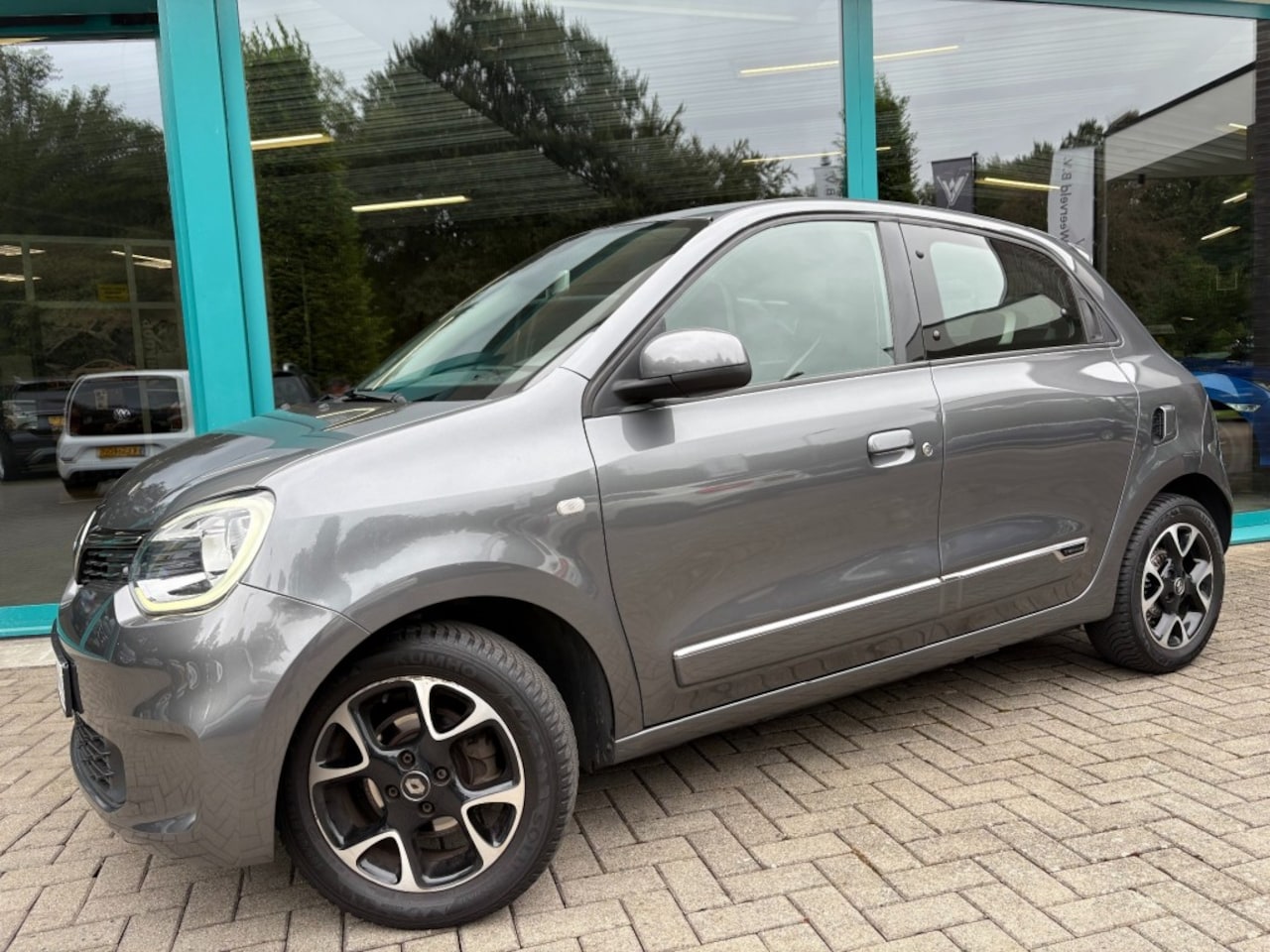 Renault Twingo - 1.0 SCe CarPlay, LED, Cruise, Camera, PDC - AutoWereld.nl