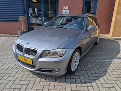 BMW 3-serie - 320D LUXURY LINE, Leder, Cruise, Stoelverw, PDC, Navi