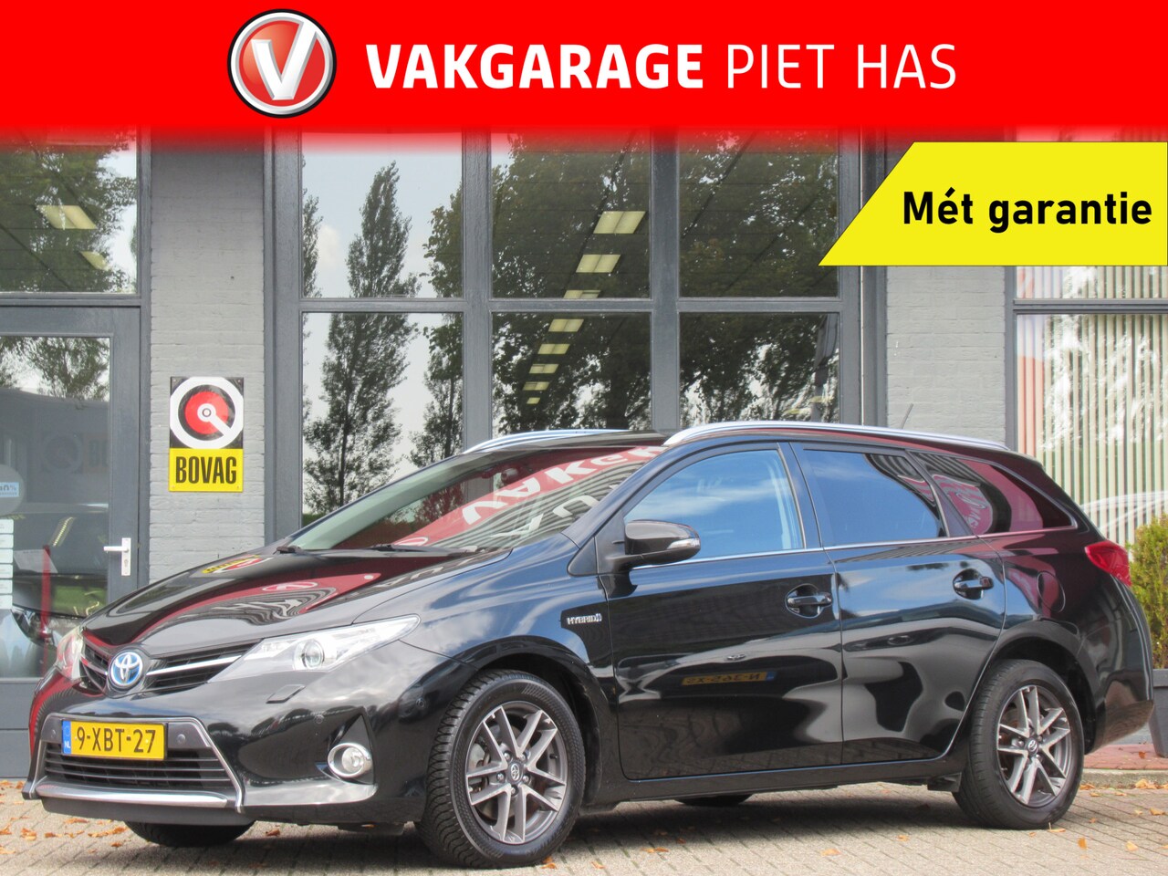 Toyota Auris Touring Sports - 1.8 Hybrid Lease | Clima-Airco | Navigatie | Parkeercamera | Incl. Garantie | Panoramadak - AutoWereld.nl