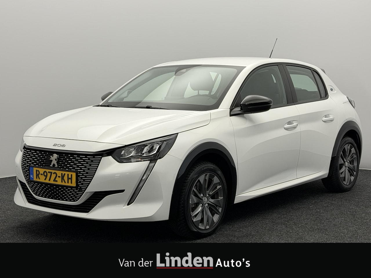 Peugeot e-208 - EV Active Pack 50 kWh | SoH 96,4% | 3-Fase | Navigatie | All-Season | LED - AutoWereld.nl