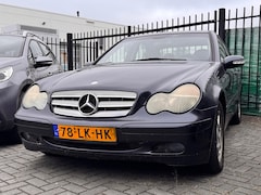 Mercedes-Benz C-klasse - 180 K. Classic | Lees Tekst | Automaat | Cruise | Navi
