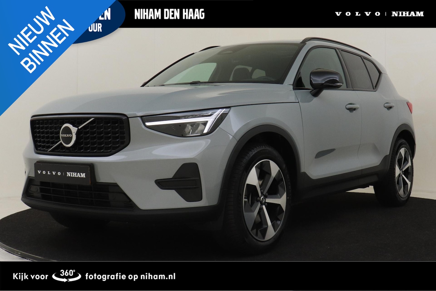 Volvo XC40 - B4 (M-HYBRID) PLUS DARK -PANO.DAK|HARMAN/KARDON|CAMERA|POWER-SEATS|VERW.VOORRUIT|PRIVACY.G - AutoWereld.nl