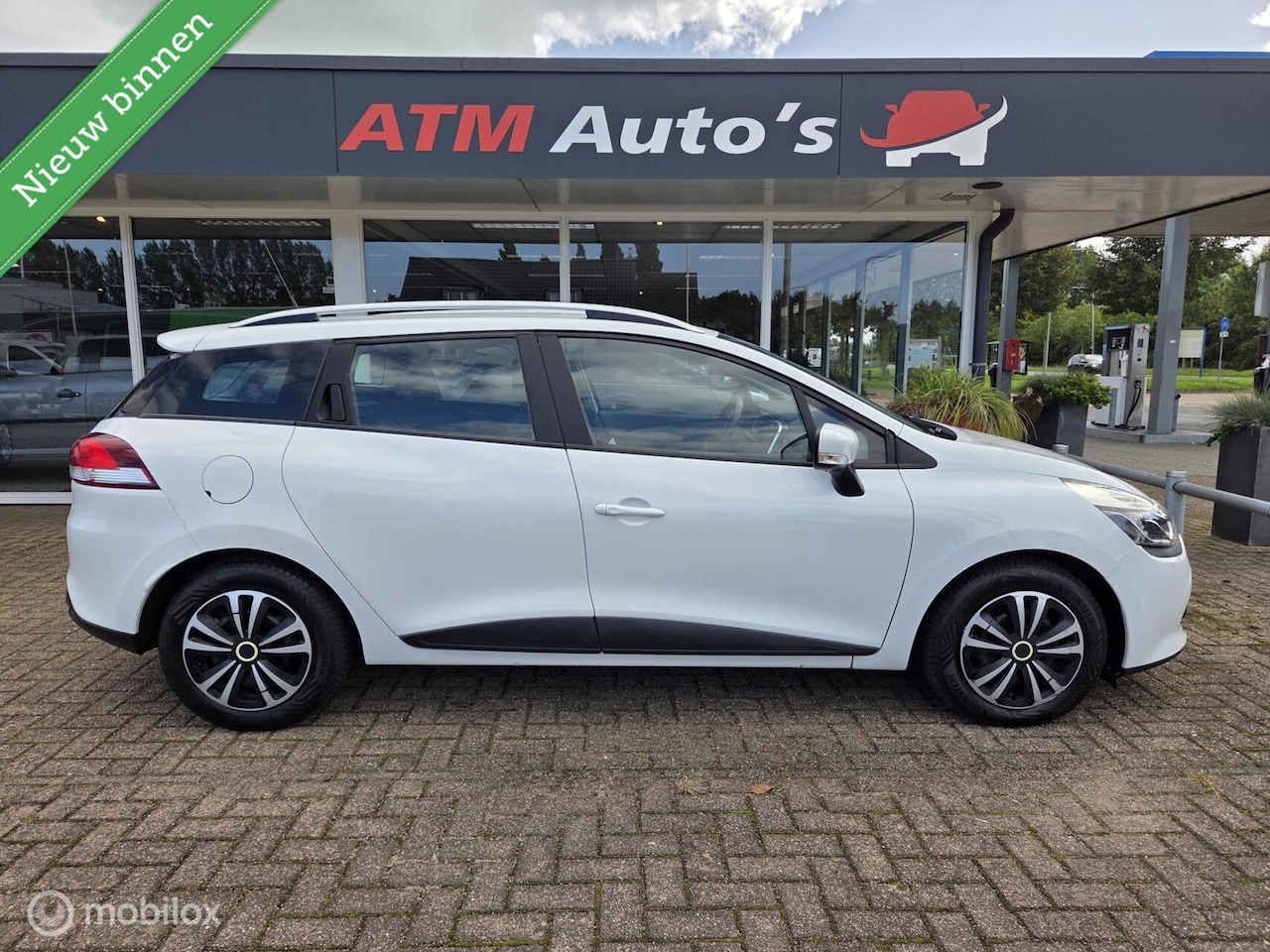 Renault Clio Estate - 1.5 dCi ECO Expression Airco Led Cruise - AutoWereld.nl