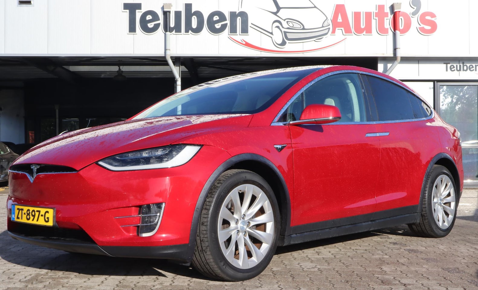 Tesla Model X - Long Range | CCS2 | LM velgen | Lederen interieur | 2019 | 99.322Km - AutoWereld.nl