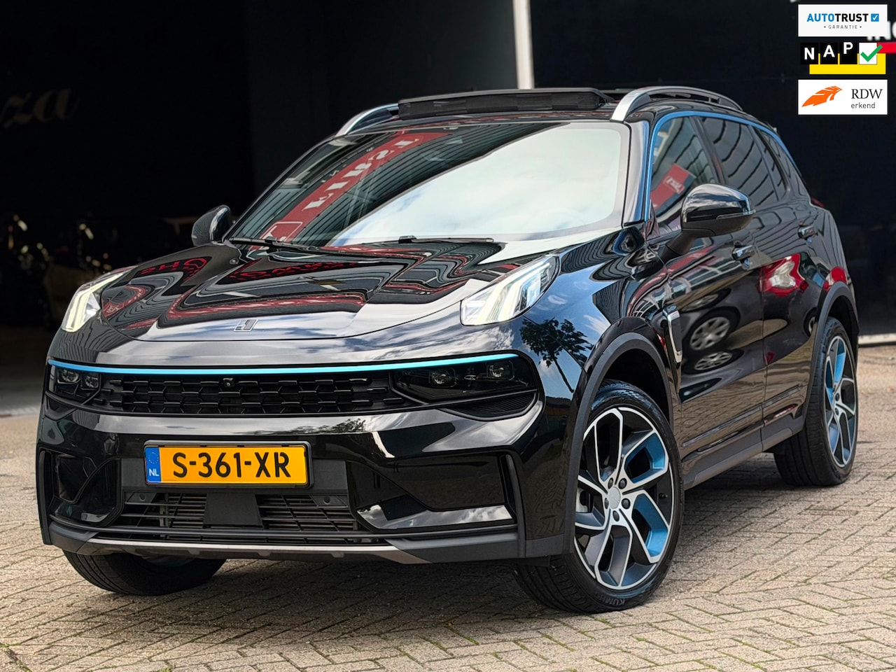 Lynk & Co 01 - 1.5 PHEV|262PK|360°CAM|PANO|SOH.98% - AutoWereld.nl