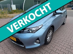 Toyota Auris - 1.6 Now