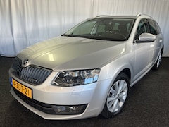 Skoda Octavia Combi - 1.6 TDI Greenline ECC/PDC/XENON/BLUETOOTH/CRUISE