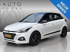 Hyundai i20 - 1.2 HP i-Motion Premium APPLE CARPL./ANDROID AUTO | CAMERA | LED KOPLAMPEN | NAVIGATIE | K