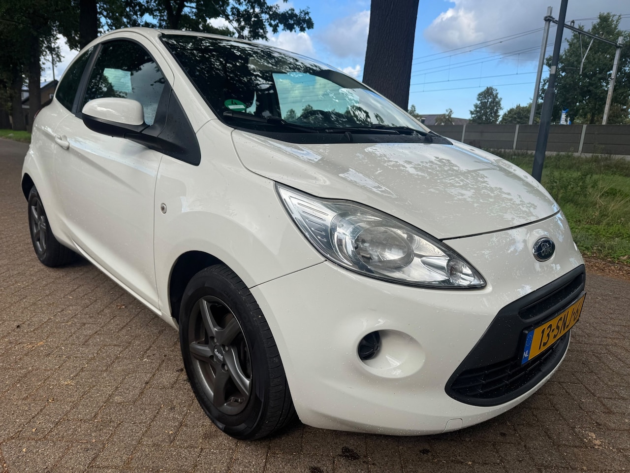 Ford Ka - 1.2 Cool & Sound start/stop 2011 Nieuwe Apk AC - AutoWereld.nl