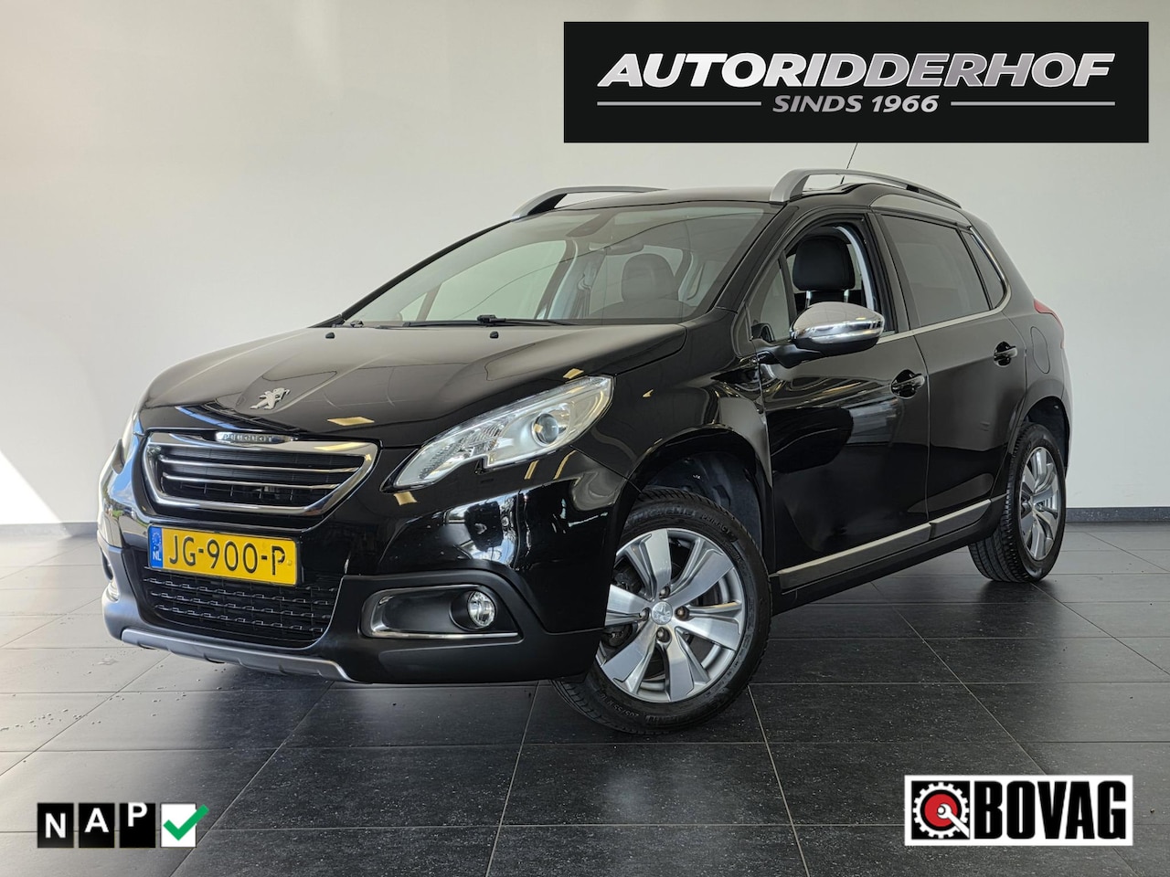 Peugeot 2008 - 1.2 PureTech Allure | 100% Onderhouden | Pano | Airco - AutoWereld.nl