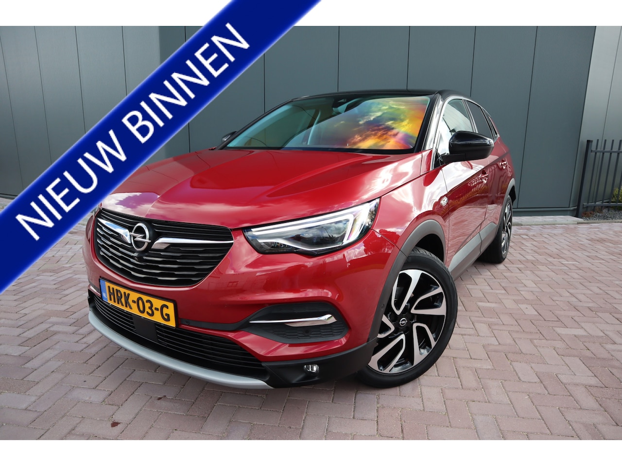 Opel Grandland X - 1.2 Turbo Business Executive Automaat Panoramadak Lederen comfort stoelen Stoelverwarming/ - AutoWereld.nl