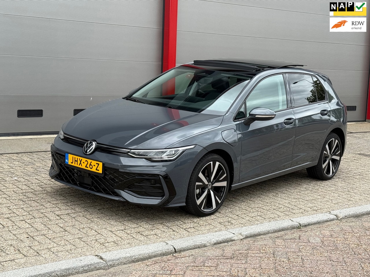 Volkswagen Golf - 1.5 eHybrid Life Edition 1.5 eHybrid Life Edition - AutoWereld.nl