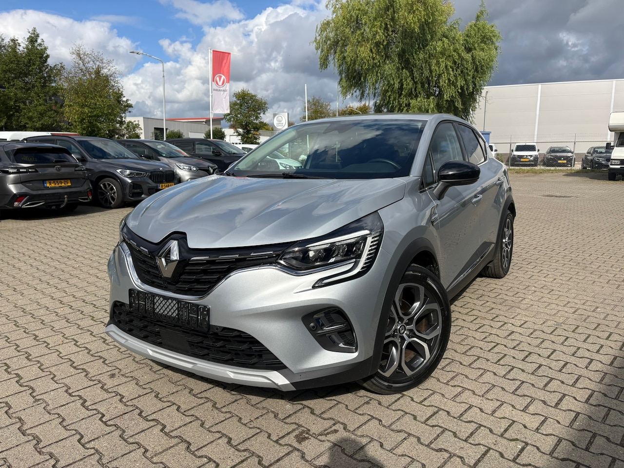 Renault Captur - 1.6 E-Tech full hybrid 145 techno (BOVAG/RIJKLAARPRIJS) - AutoWereld.nl