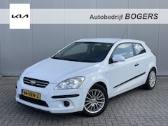 Kia Pro cee'd - 1.4 Fifteen ISG Airco, Lm velgen, Radio CD, Afst.bed c.v., parkeersensoren achter