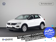 Volkswagen T-Roc - 1.5 TSI Sport 150PK | Automaat (DSG) | Digitaal dashboard | Stoelverwarming | Camera
