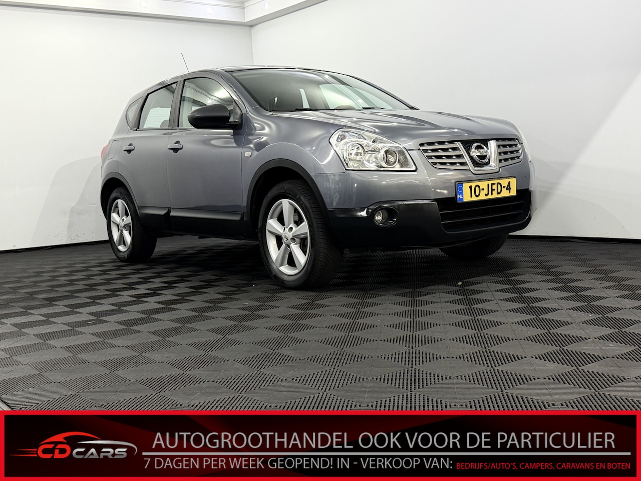 Nissan Qashqai - 1.6 Acenta Clima, Parkeersensoren, Radio, Cruise control, Lichtmetalen velgen - AutoWereld.nl