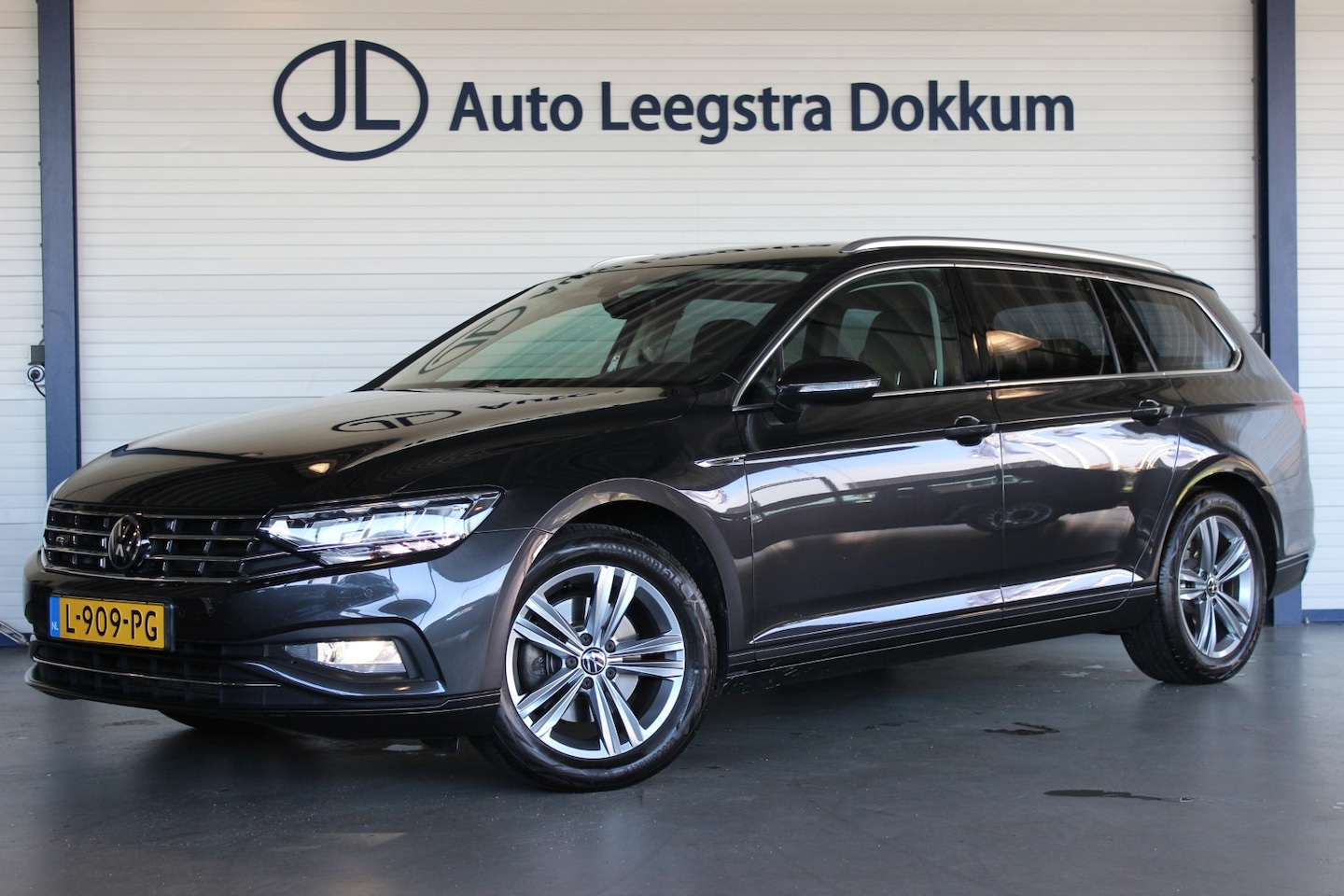 Volkswagen Passat Variant - 1.5 TSI Business Trekhaak | Camera | Virtual Cockpit | Dynaudio | Adapt. Cruise | Bluetoot - AutoWereld.nl
