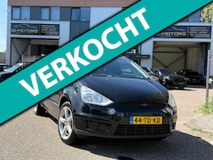 Ford S-Max - 2.0-16V Luxe uitvoering 7 persoons Trekhaak