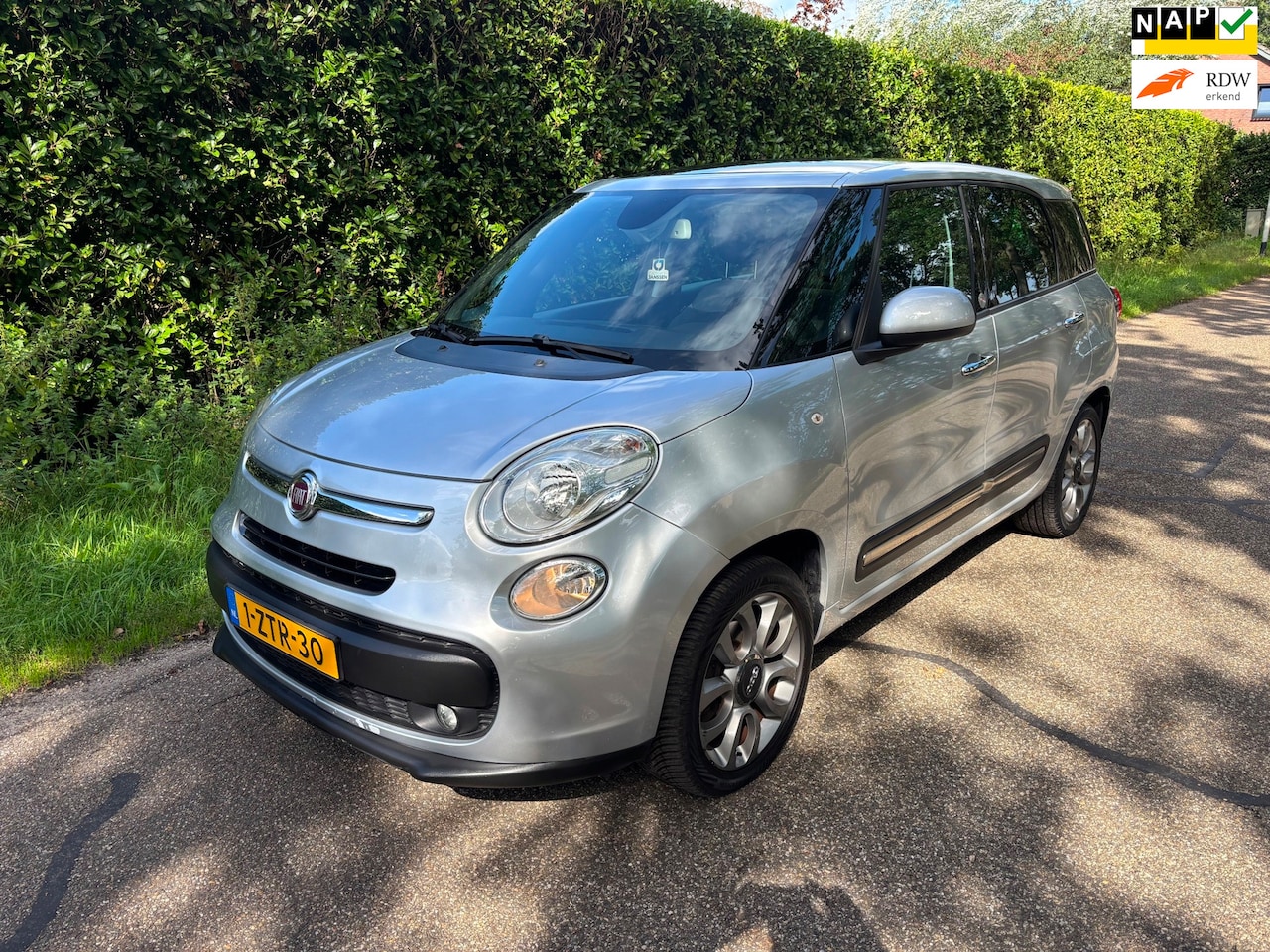 Fiat 500 L Living - 0.9 TwinAir Lounge 7p. 0.9 TwinAir Lounge 7persoons !!!! - AutoWereld.nl